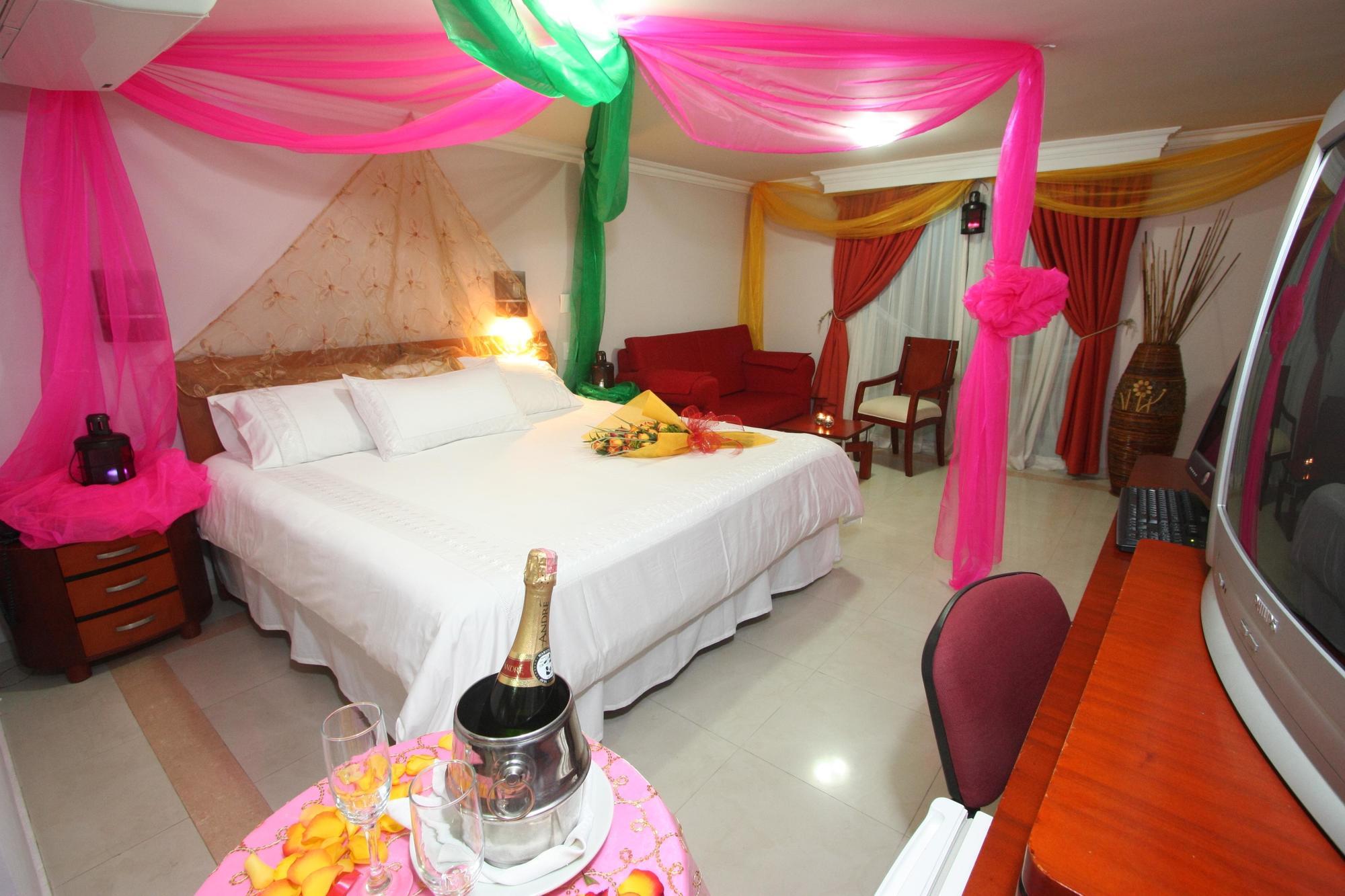 Charthon Inn Barranquilla  Exterior foto